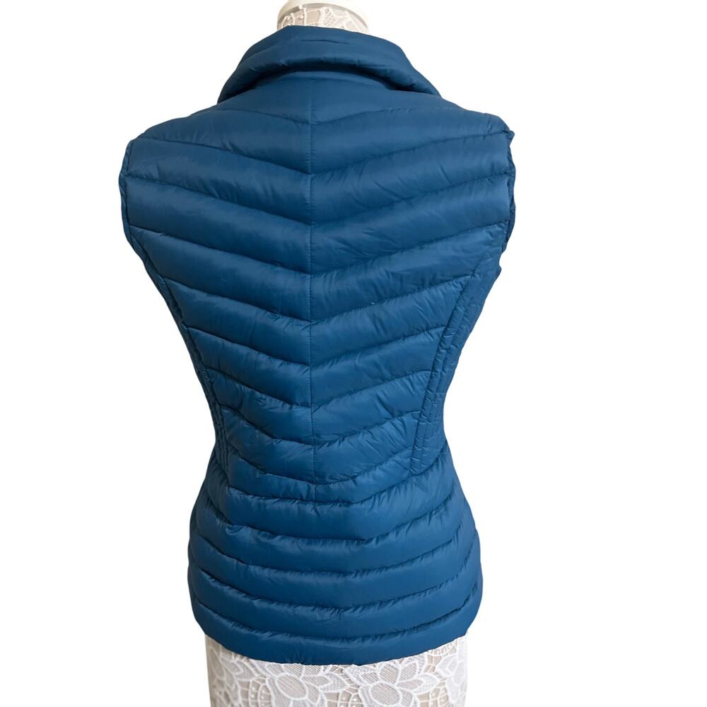 Teal Puffer Vest ✨ Kenneth Cole • Cozy Layer • Women’s M - Picture 3 of 7